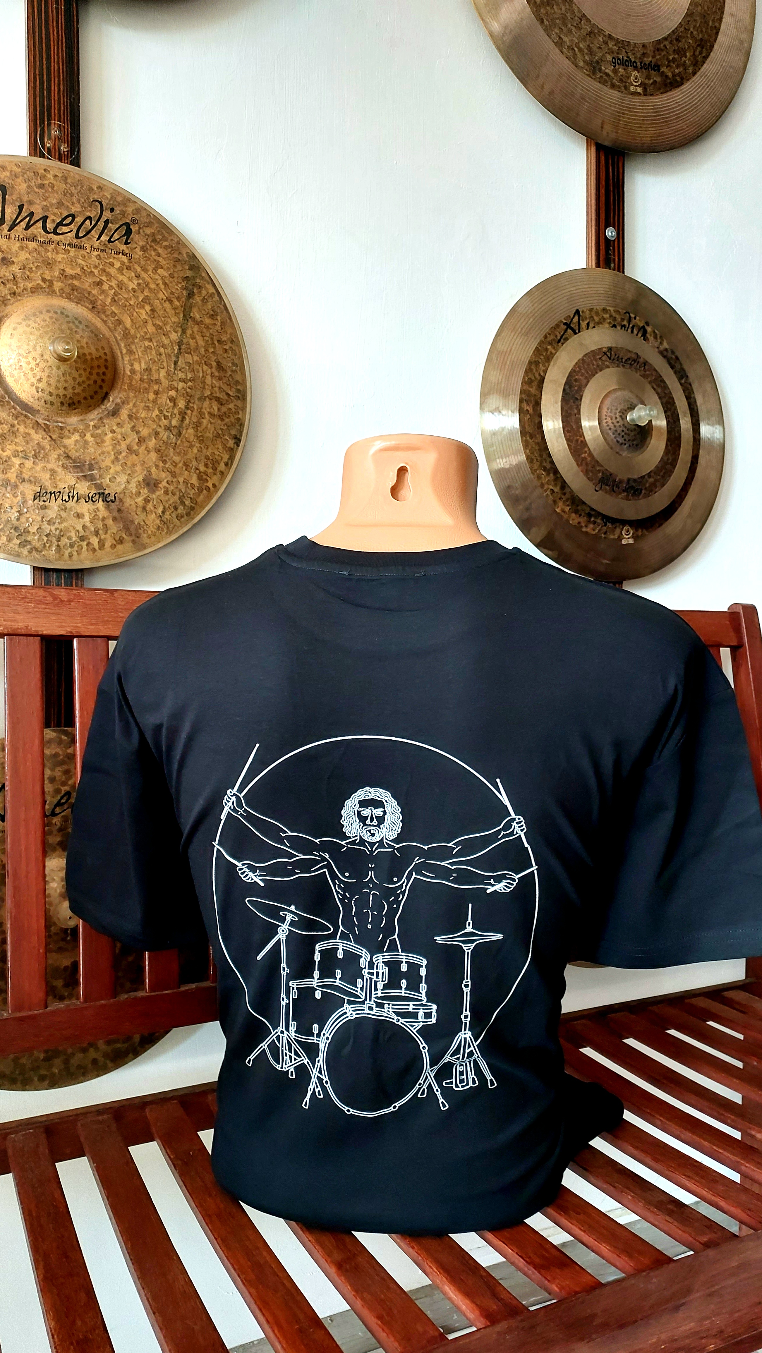 DaVinci Vitruvian Man Davul Tişört 